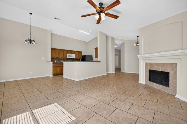 422 Brushy Glen Drive, Houston, TX 77073