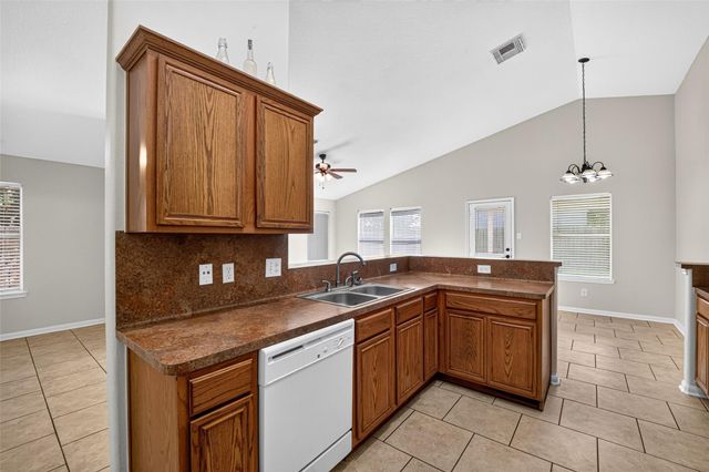 422 Brushy Glen Drive, Houston, TX 77073