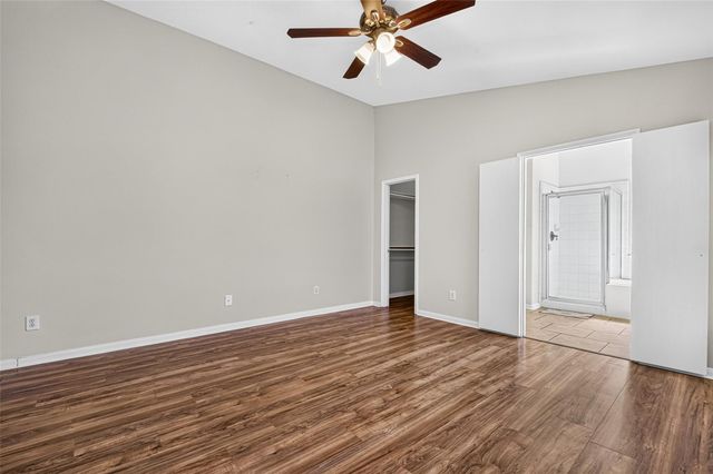 422 Brushy Glen Drive, Houston, TX 77073