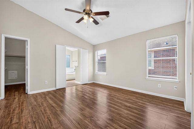 422 Brushy Glen Drive, Houston, TX 77073