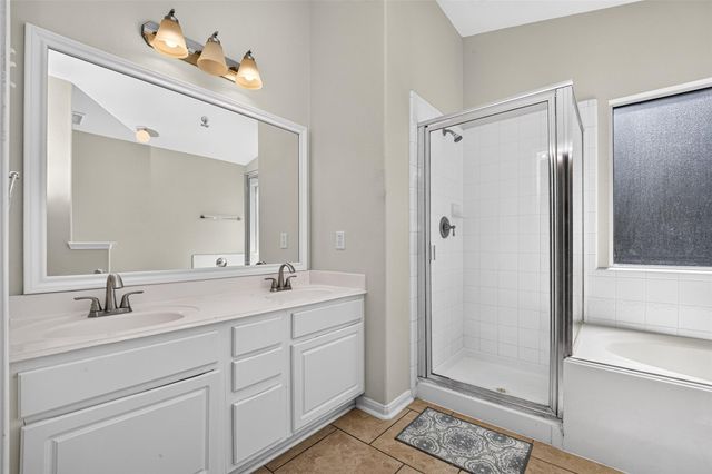 422 Brushy Glen Drive, Houston, TX 77073