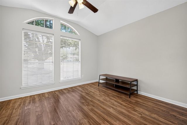 422 Brushy Glen Drive, Houston, TX 77073