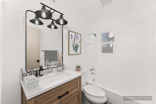 829 Morning Glory St, West Sacramento, CA 95691