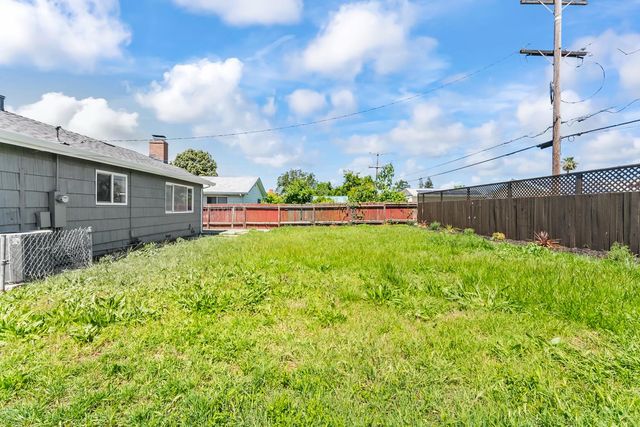 829 Morning Glory St, West Sacramento, CA 95691