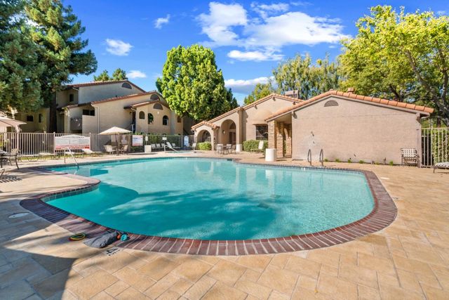 2250 Monroe Street 351, Santa Clara, CA 95050