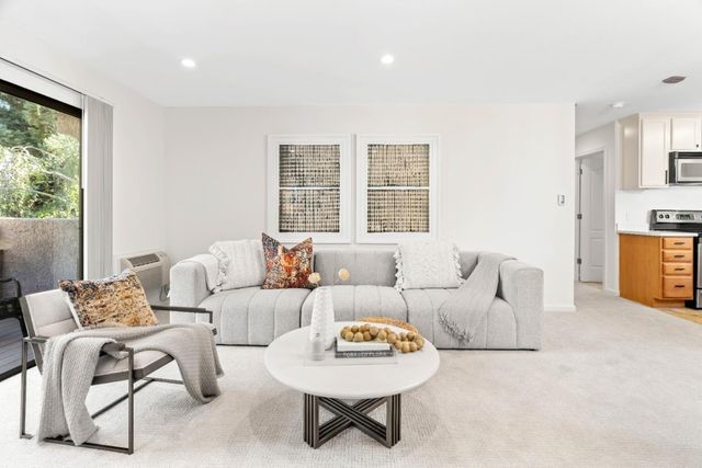 2250 Monroe Street 351, Santa Clara, CA 95050