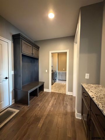 2820 Whitetail Drive Drive, Columbus, NE 68601