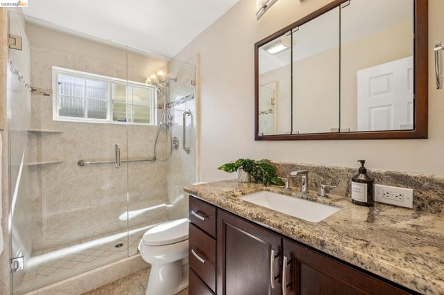 4074 Poplar Ave, Concord, CA 94521