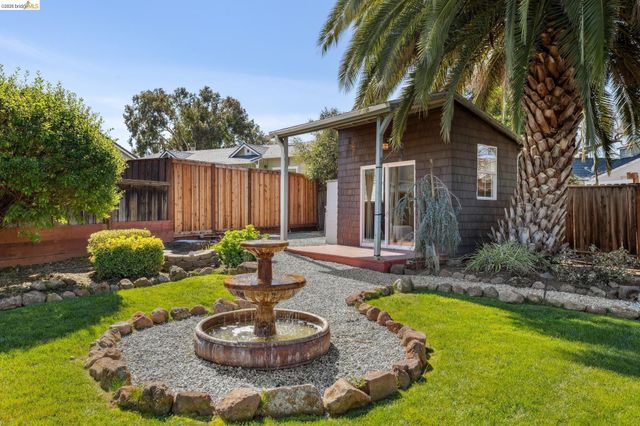 4074 Poplar Ave, Concord, CA 94521