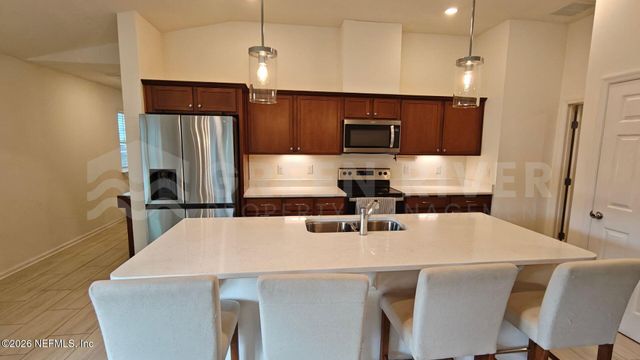 352 RAMBLING BROOK Trail, St. Johns, FL 32259