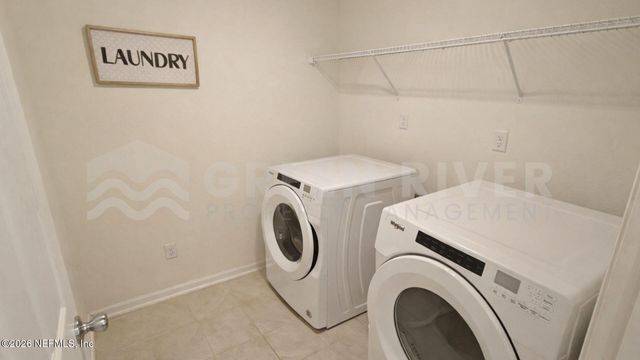 352 RAMBLING BROOK Trail, St. Johns, FL 32259