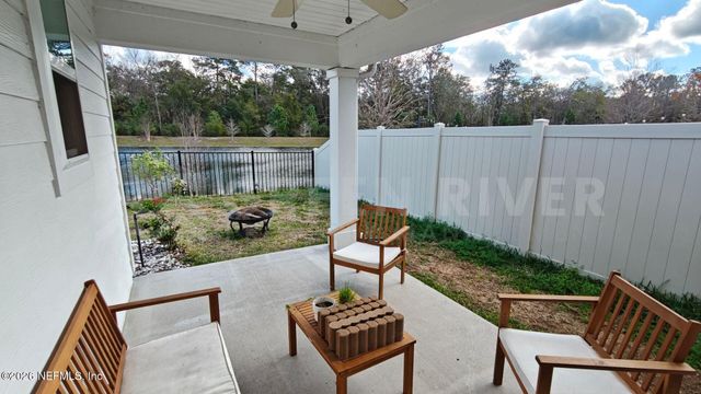 352 RAMBLING BROOK Trail, St. Johns, FL 32259