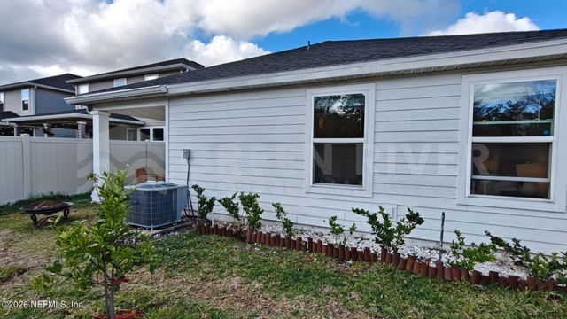 352 RAMBLING BROOK Trail, St. Johns, FL 32259