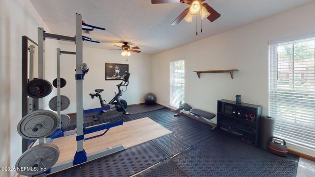 4575 OAK BAY Drive, Jacksonville, FL 32277