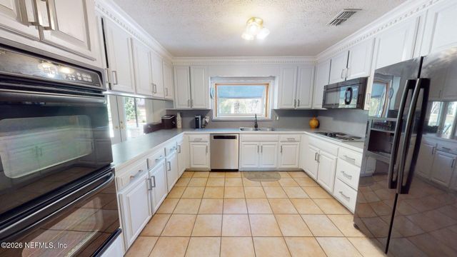 4575 OAK BAY Drive, Jacksonville, FL 32277