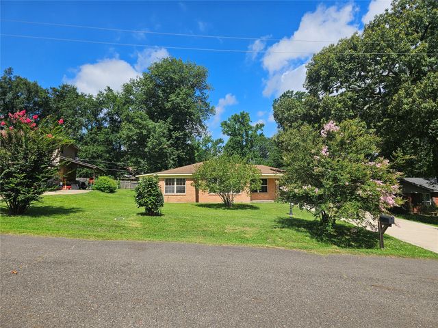 3116 Idledays Drive, Shreveport, LA 71107