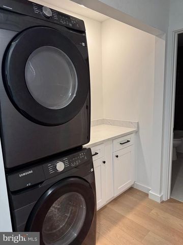 22 PINE ST, Westville, NJ 08093