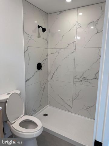 22 PINE ST, Westville, NJ 08093