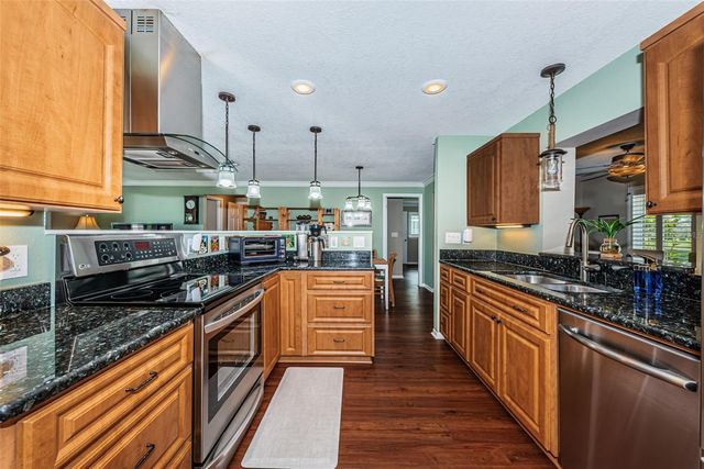 4286 96TH AVENUE N, Pinellas Park, FL 33782