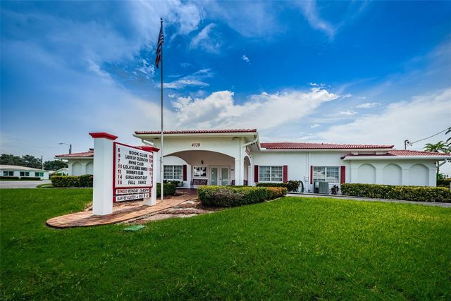 4286 96TH AVENUE N, Pinellas Park, FL 33782