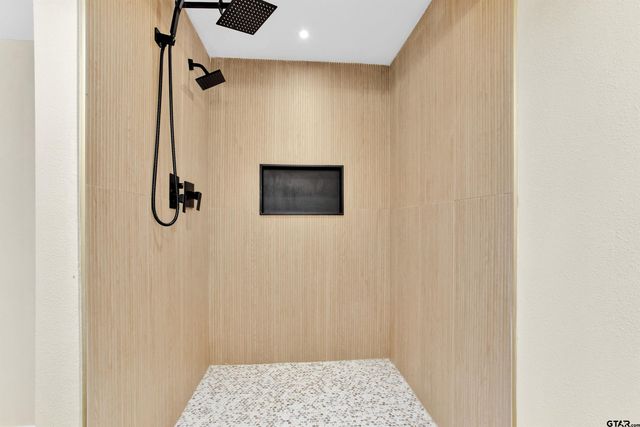 211 Hideaway Lane Central, Hideaway, TX 75771