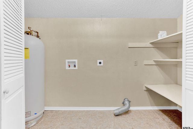 211 Hideaway Lane Central, Hideaway, TX 75771