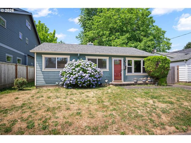 8909 N DRUMMOND Ave, Portland, OR 97217