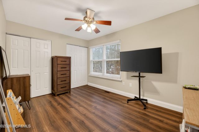 51 Lantern Lane, Sayreville, NJ 08872