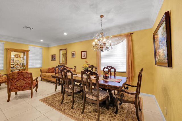 1020 Lavender Cir, Weston, FL 33327