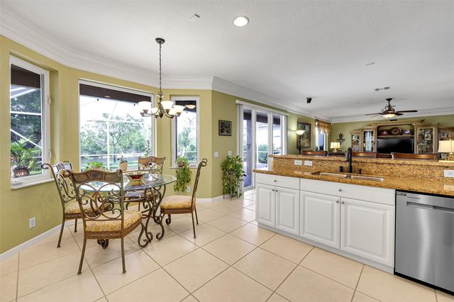 1020 Lavender Cir, Weston, FL 33327