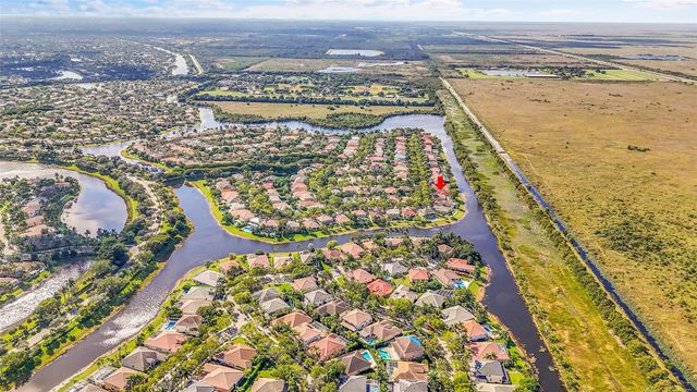 1020 Lavender Cir, Weston, FL 33327