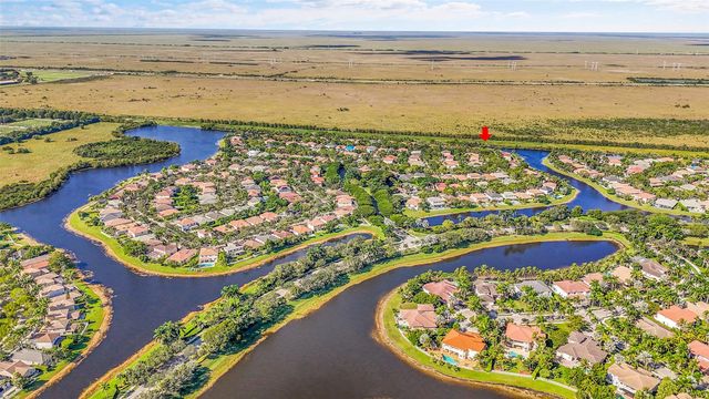 1020 Lavender Cir, Weston, FL 33327