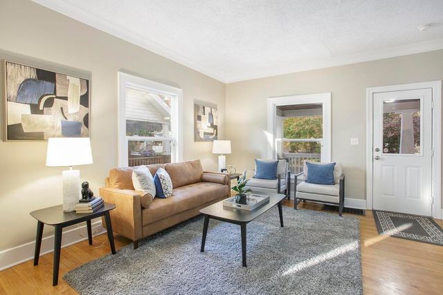 1128 Powers Avenue NW, Grand Rapids, MI 49504