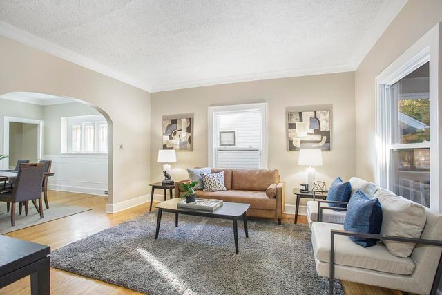 1128 Powers Avenue NW, Grand Rapids, MI 49504