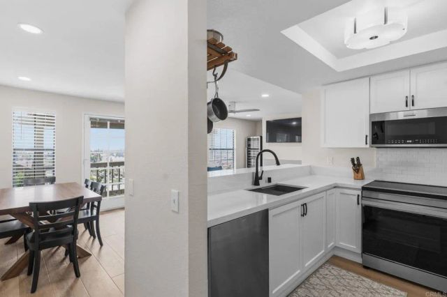3961 Hortensia Street H10, San Diego, CA 92110