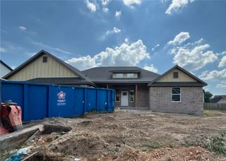 2612 Fairway Circle, Pea Ridge, AR 72751