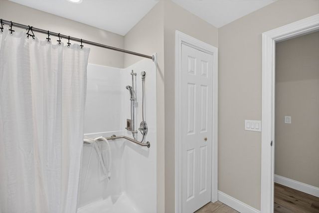 74 West St, Hatfield, MA 01088