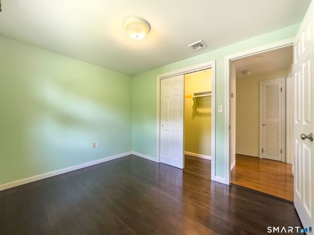 82 Sande Avenue, Waterbury, CT 06706