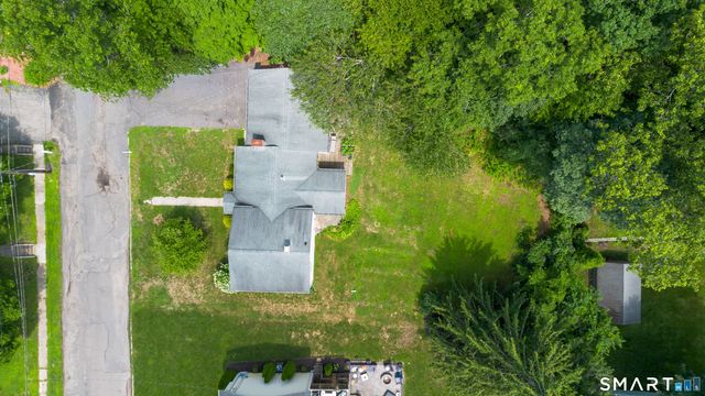 82 Sande Avenue, Waterbury, CT 06706