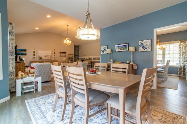 123 Falcon Ridge Road, Milford, NH 03055