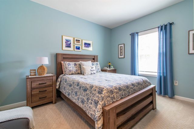 123 Falcon Ridge Road, Milford, NH 03055