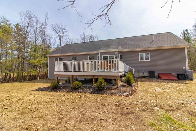 123 Falcon Ridge Road, Milford, NH 03055