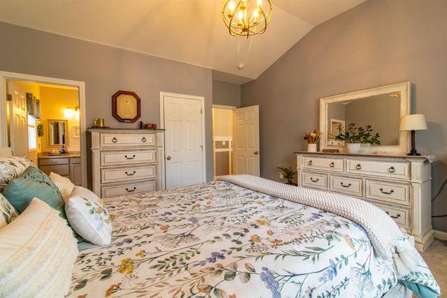 123 Falcon Ridge Road, Milford, NH 03055