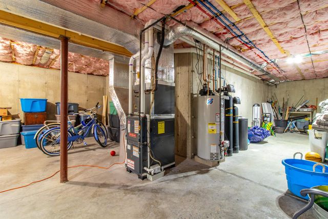 123 Falcon Ridge Road, Milford, NH 03055