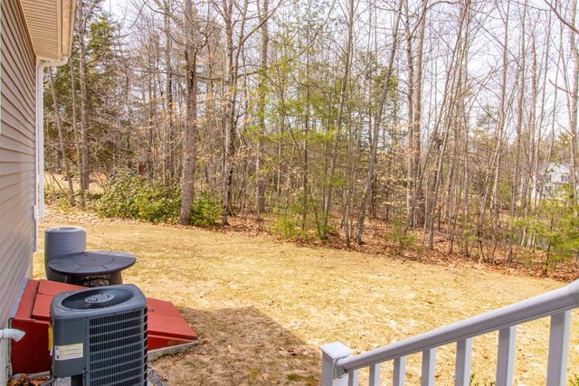 123 Falcon Ridge Road, Milford, NH 03055