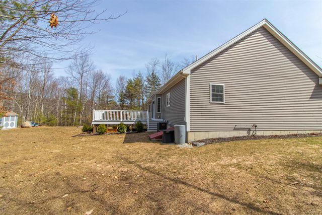 123 Falcon Ridge Road, Milford, NH 03055