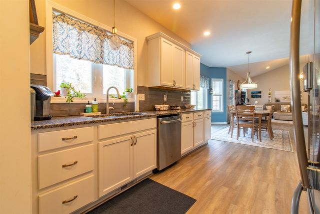 123 Falcon Ridge Road, Milford, NH 03055