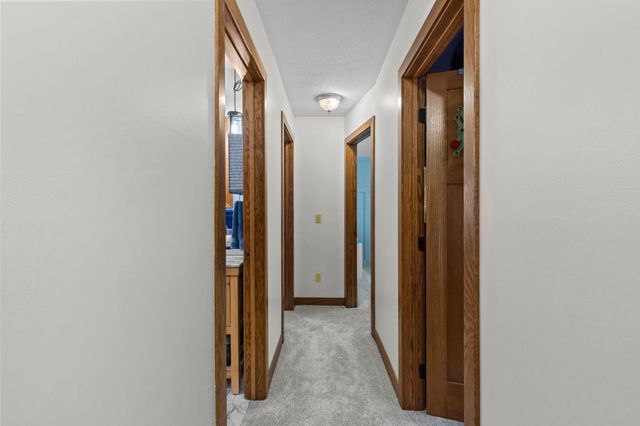 13001 Nightingale Street NW, Coon Rapids, MN 55448