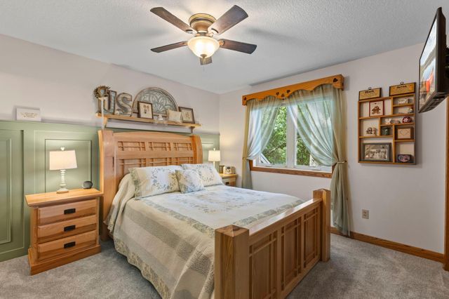 13001 Nightingale Street NW, Coon Rapids, MN 55448