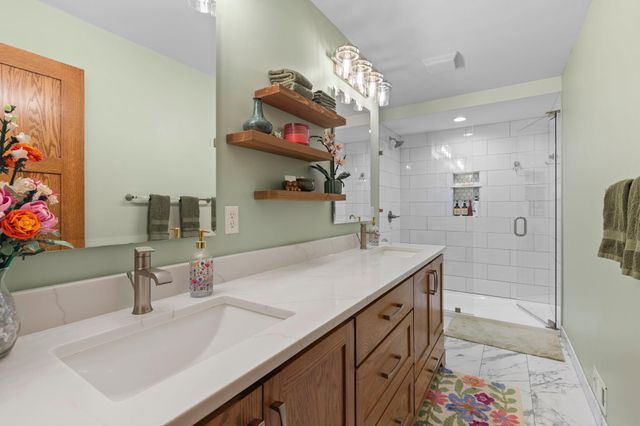 13001 Nightingale Street NW, Coon Rapids, MN 55448